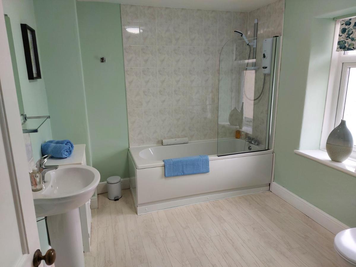 Railway Cottage Конві Екстер'єр фото